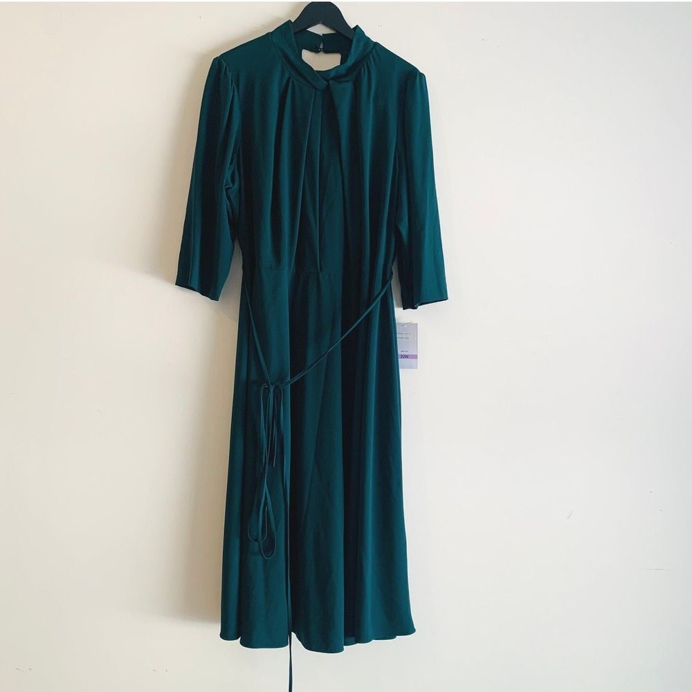 NWT Maison Tara Hunter Green Mock Neck Midi Dress Plus Size 22W
